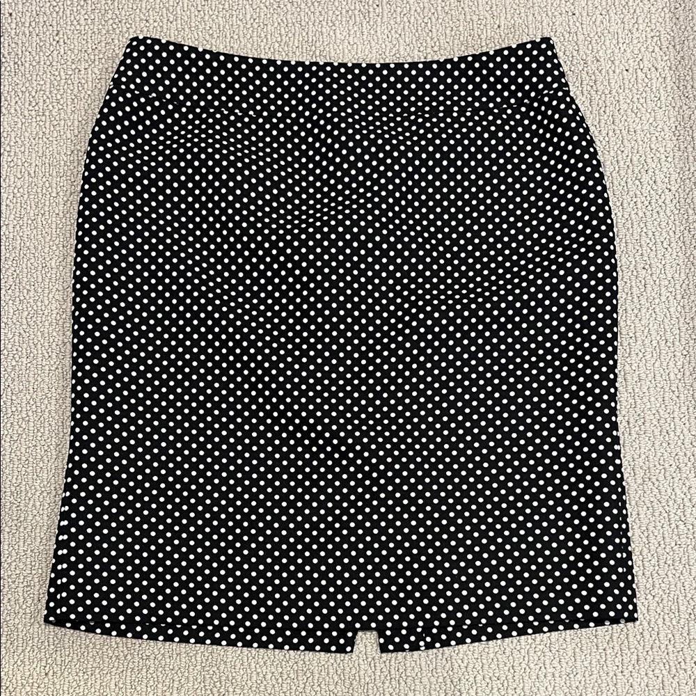 Kasper Black and White Dotted Mini Skirt